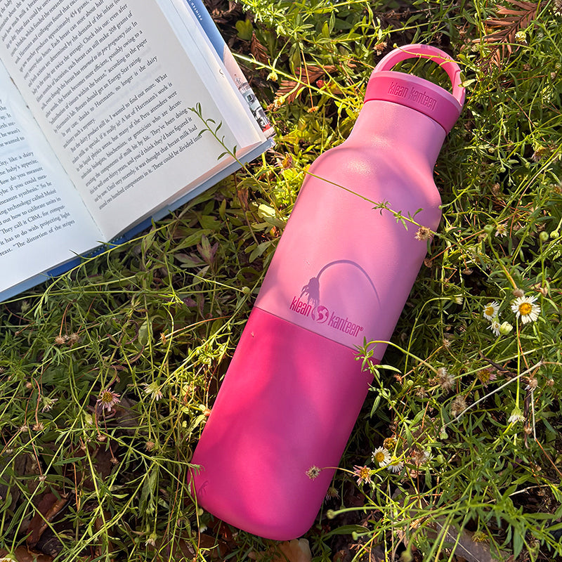 20oz-rise-classic-with-arch-loop-cap-e4 20oz_rise_classic_insulated_bottle_cashmere_rose_grass_book_square.jpg