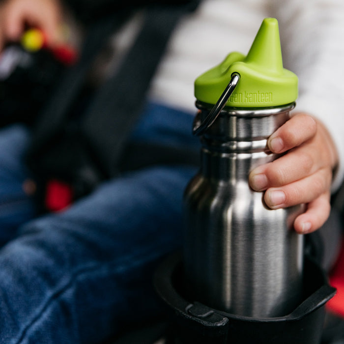 classic-kid-sippy-cap-o4 K12CNSIPPY-BS-sippy_bottle_carseat_lifestyle_6a57ff1f-474b-4c60-9003-2a6f3a064213.jpg