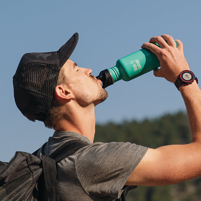classic-sport-cap-c4 K27CPPS-SC-sport_cap_drinking_lifestyle.jpg