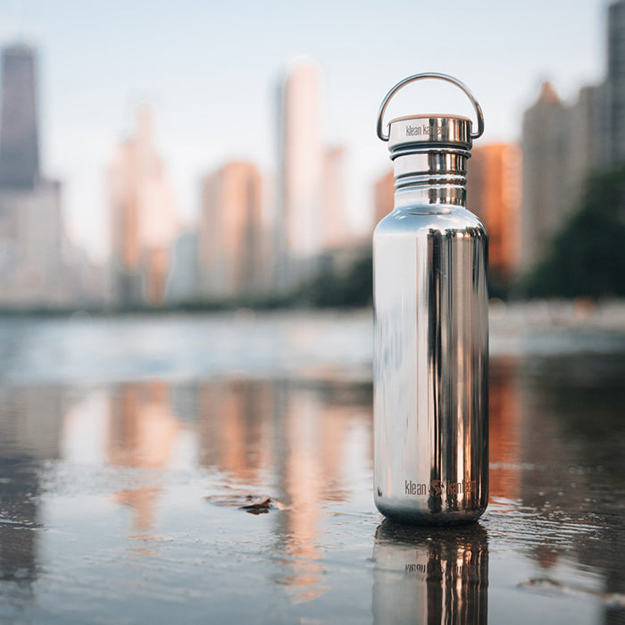 27oz-reflect-with-bamboo-cap-g3 K27SSLRF-MS-BAMBOO_reflecttion_bottle_lifestyle.jpg