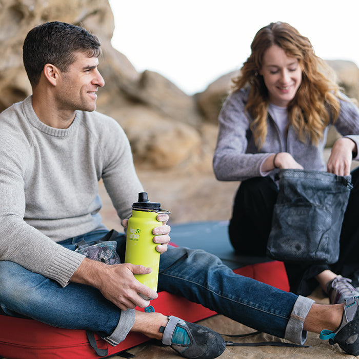 tkwide-chug-cap-m0 K32TKWSSL-JP-chug_cap_bouldering_lifestyle.jpg