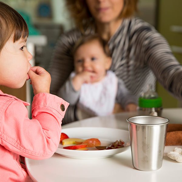 10oz-cup-4-pack-k2 Klean-Day1-Boulder-0403-kid-cup-lifestyle_a362db30-18bd-4708-8381-eaddf6cb91ba.jpg