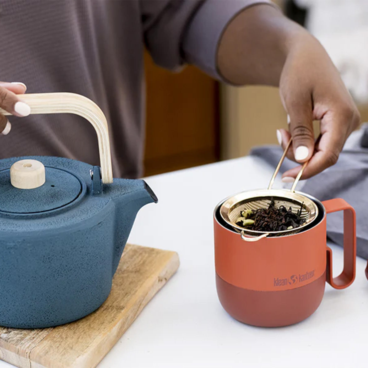 14oz-rise-mug-sale-j9 coffee_tea_seep_rise_mug_square.jpg
