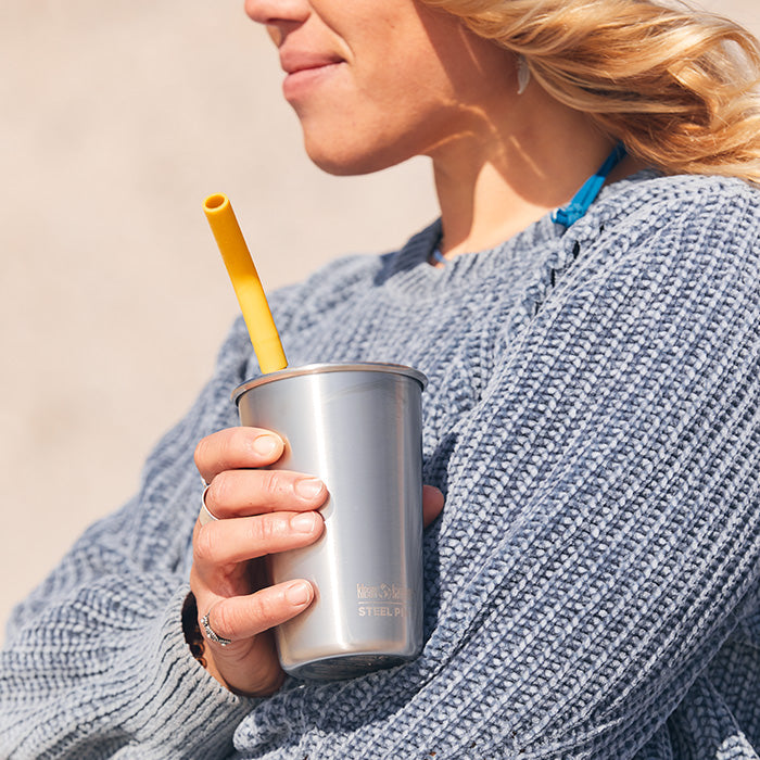 straw-4-pack-h4 recycled_steel_straw_pint_sun_lifestyle.jpg