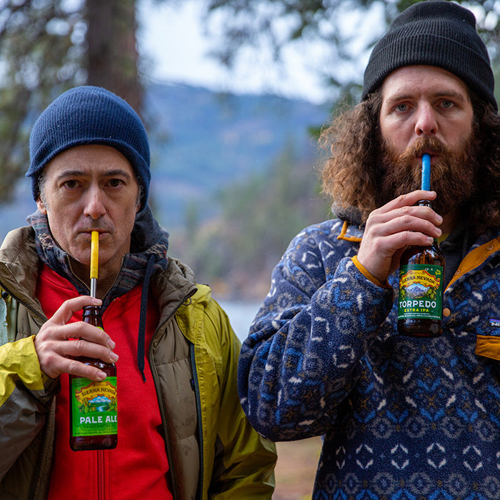 straw-4-pack-h4 recycled_steel_straws_beers_dudes_lifestyle.jpg