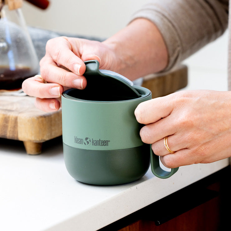 flip-lid-g4 rise_flip_lid_large_coffee_mug.jpg