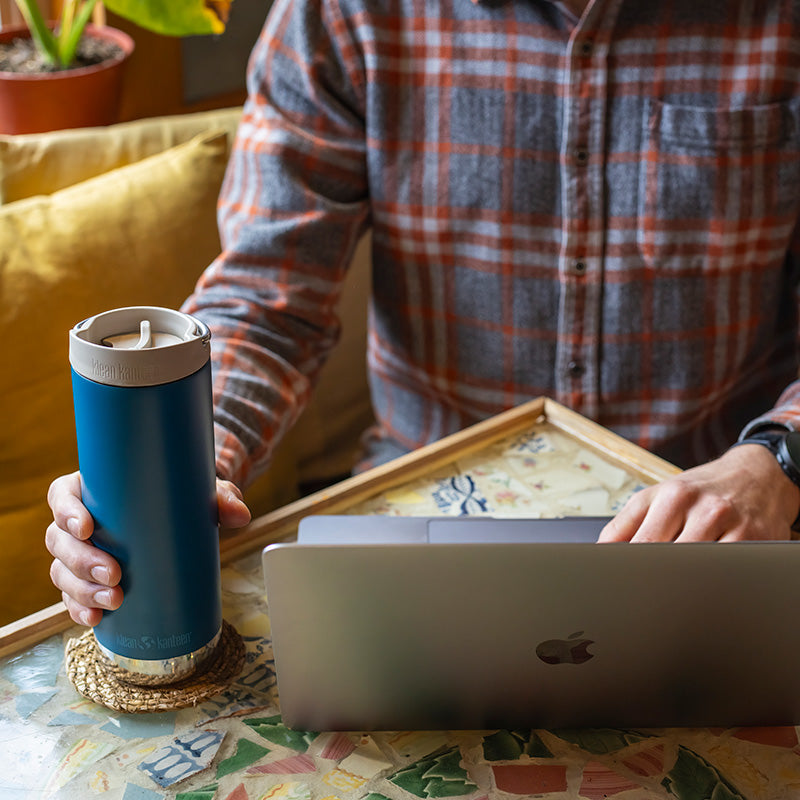 16oz-tkwide-with-cafe-cap-n9 tkwide_16oz_cafe_corsair_cafe_laptop_square.jpg